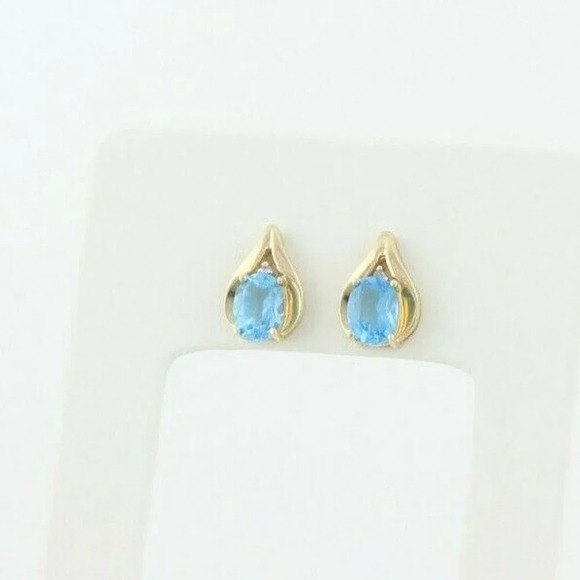 10k Yellow Gold Natural Swiss Blue Topaz and Diamond Earrings Stud Post Earrings - Picture 5 of 8